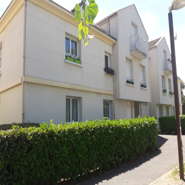 Offres de location Studio Collégien 77090